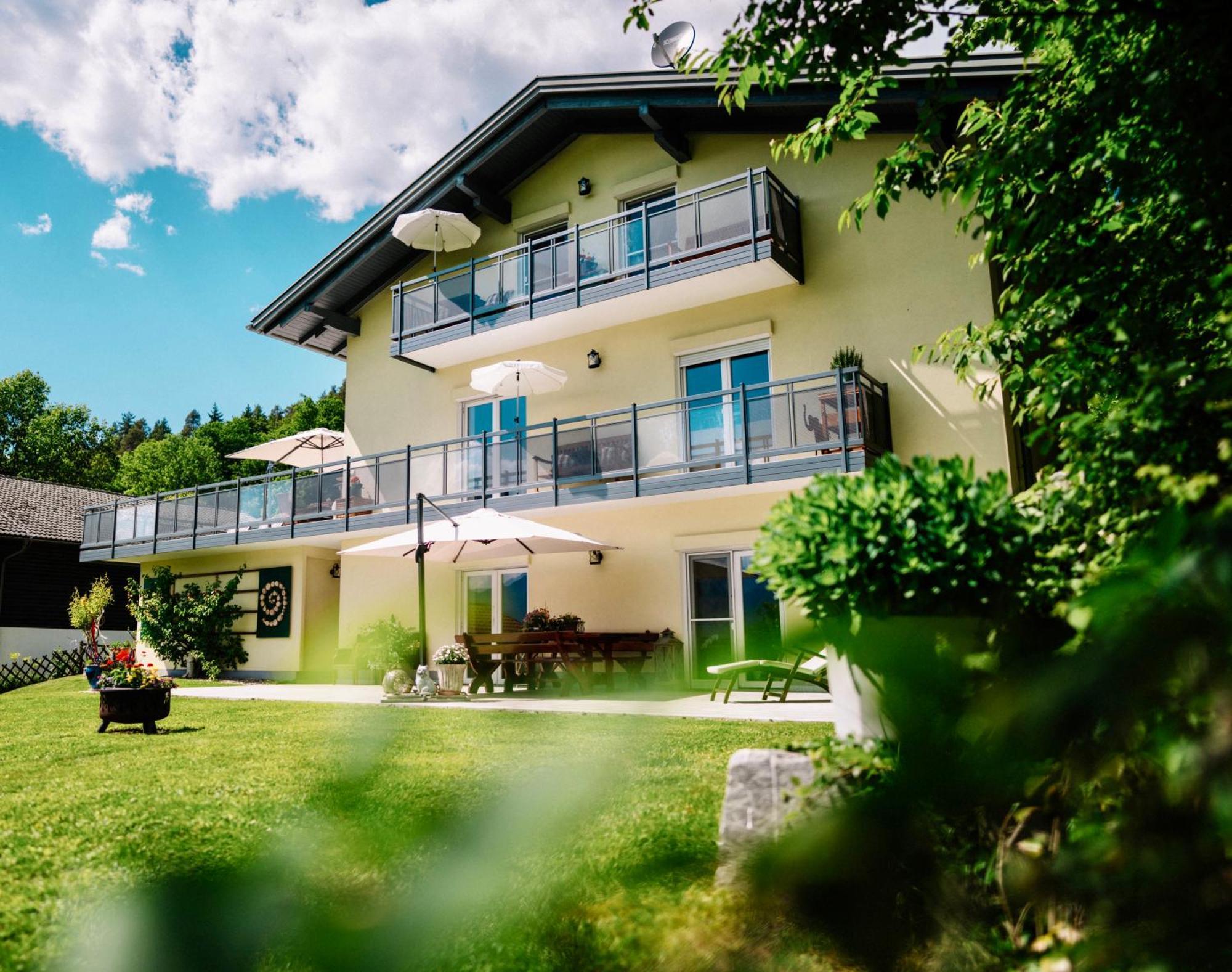 Ferienwohnung Schwalbennest Velden Velden am Wörthersee Exterior foto